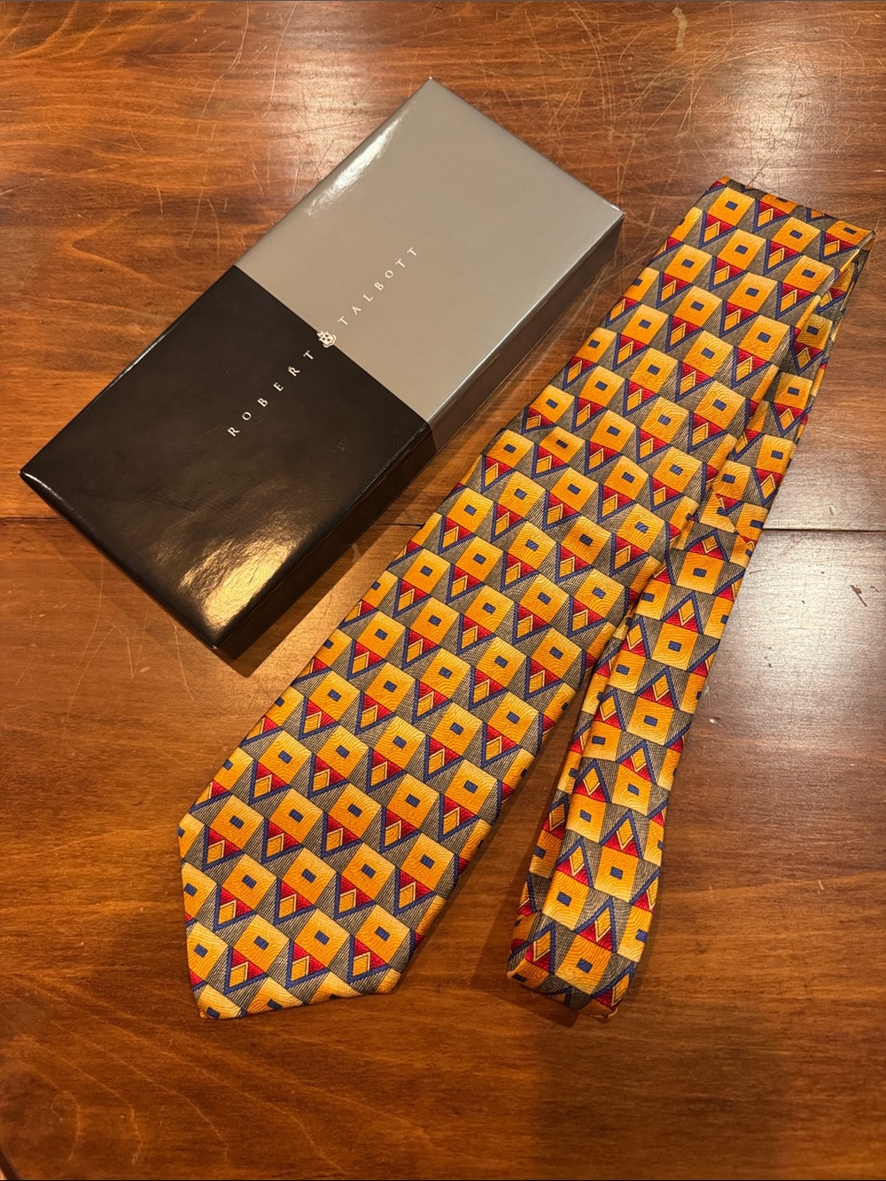 NWOT Robert Talbott Studio Silk Men’s Tie Hand Sewn Made in USA NEW With Box
